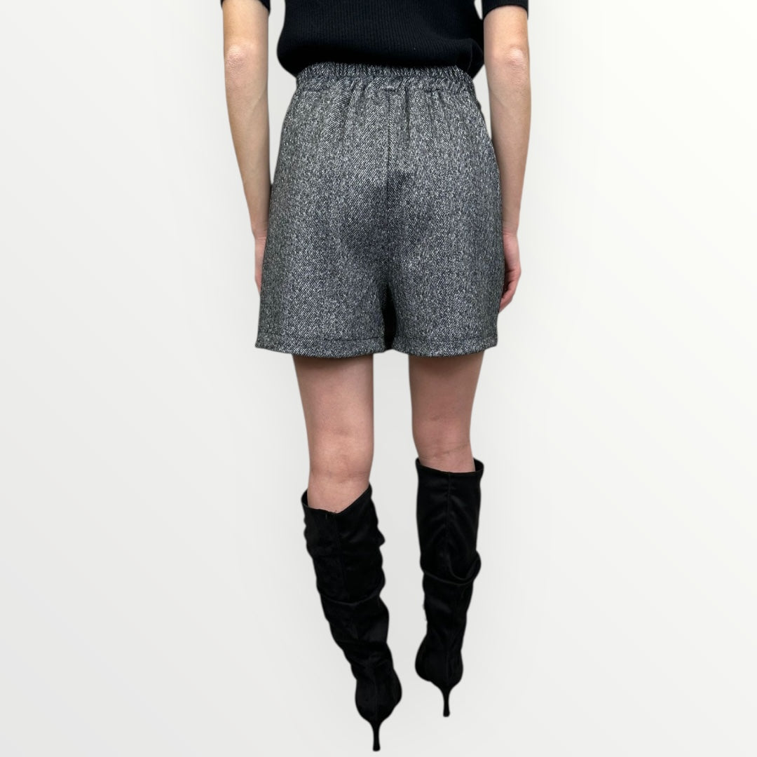 LOFT.73 - SHORT DIANA