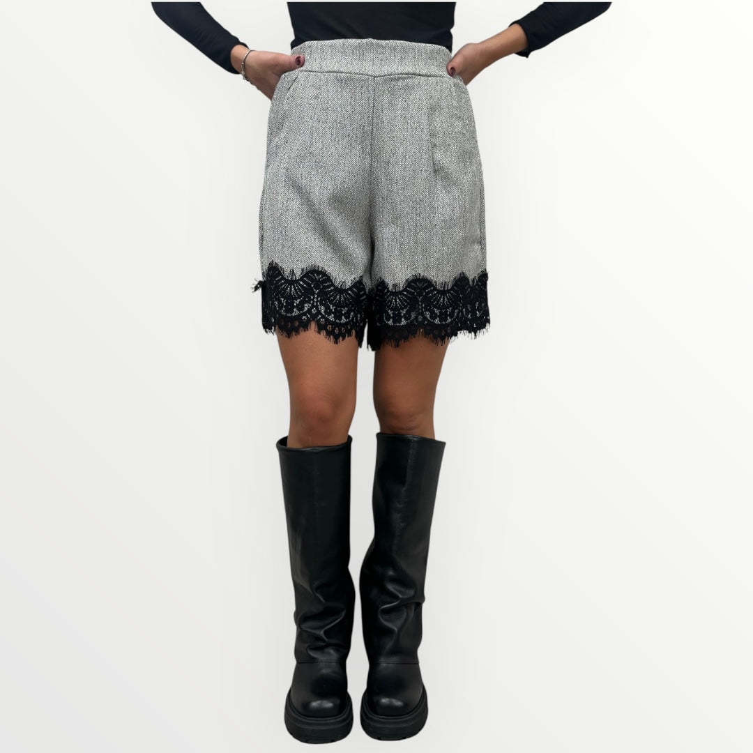 LOFT.73 - SHORT PEPE
