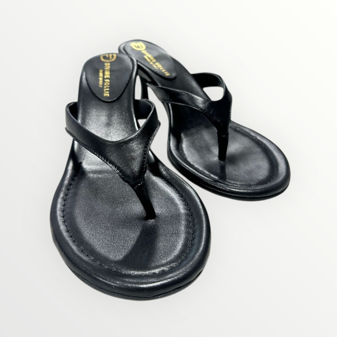 DIVINE FOLLIE - SANDALO INFRADITO CON TACCO