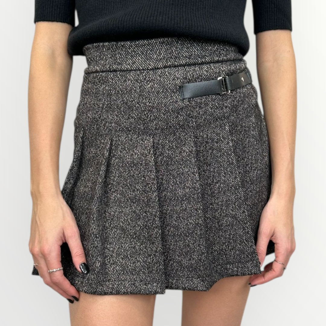 LOFT.73 - SHORT DIANA