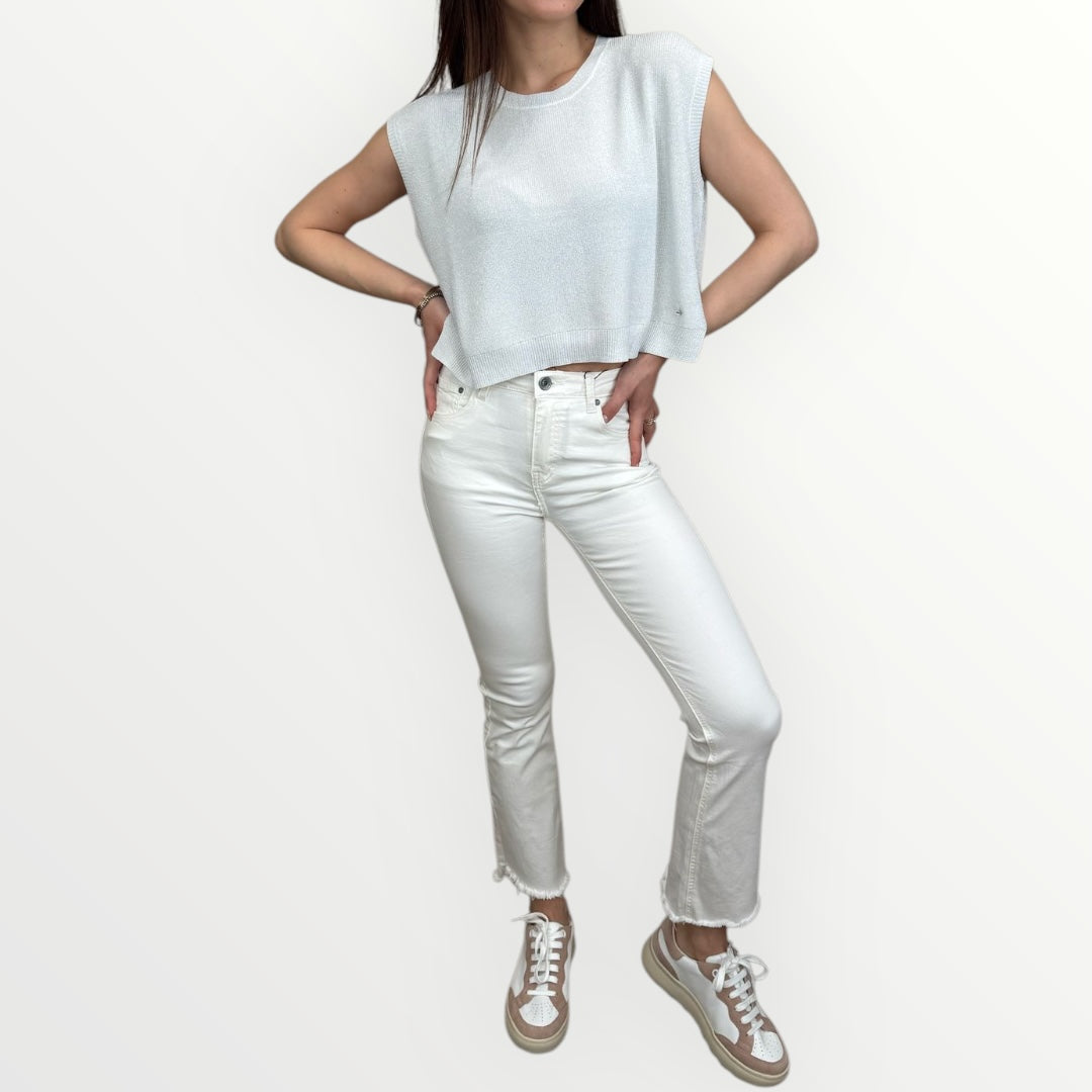 WHITE WISE - TOP CROP