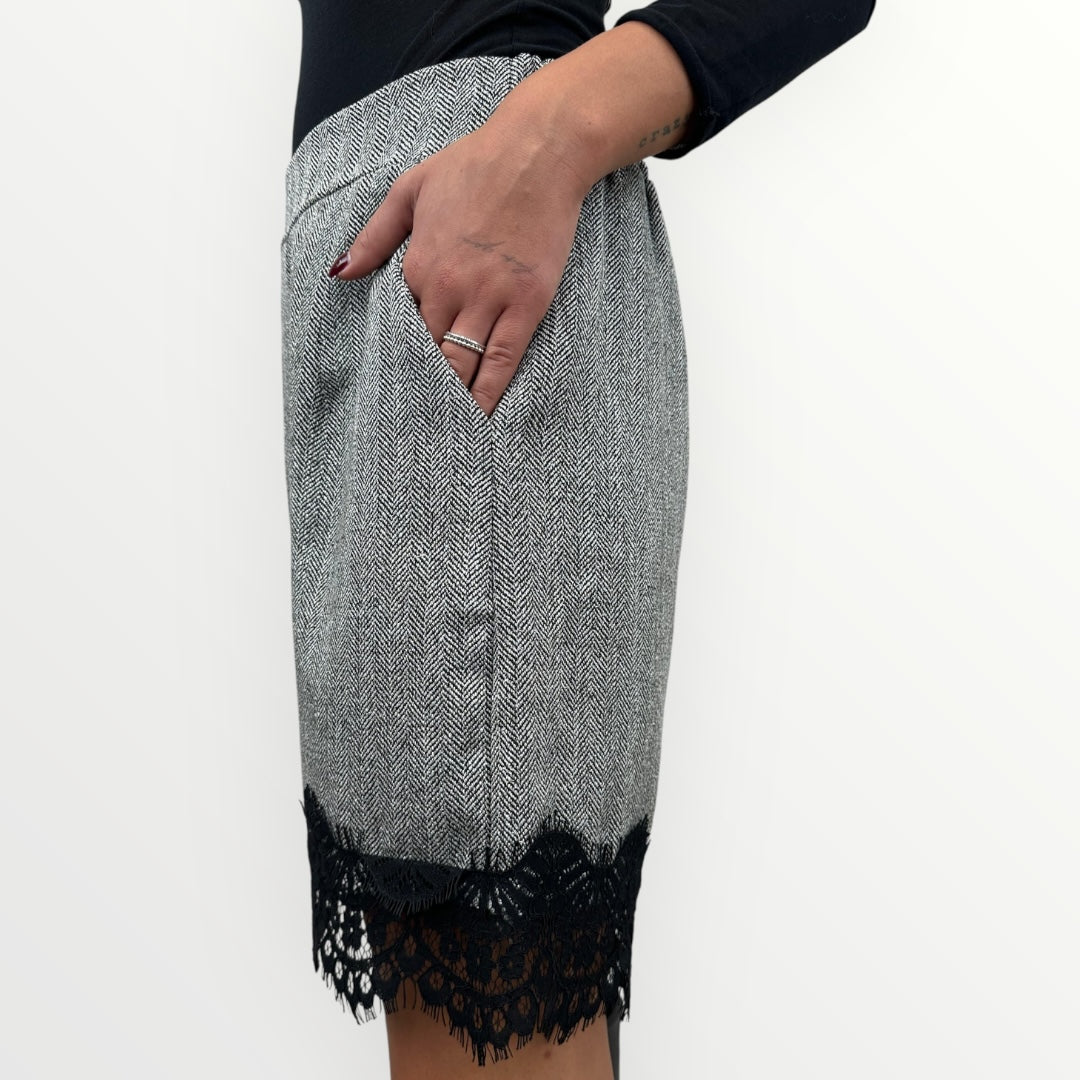 LOFT.73 - SHORT PEPE