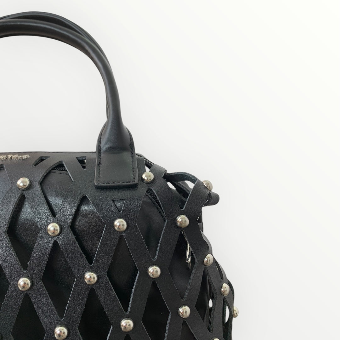 MIMI' MUA' - BORSA TRAFORATA CON BORCHIE