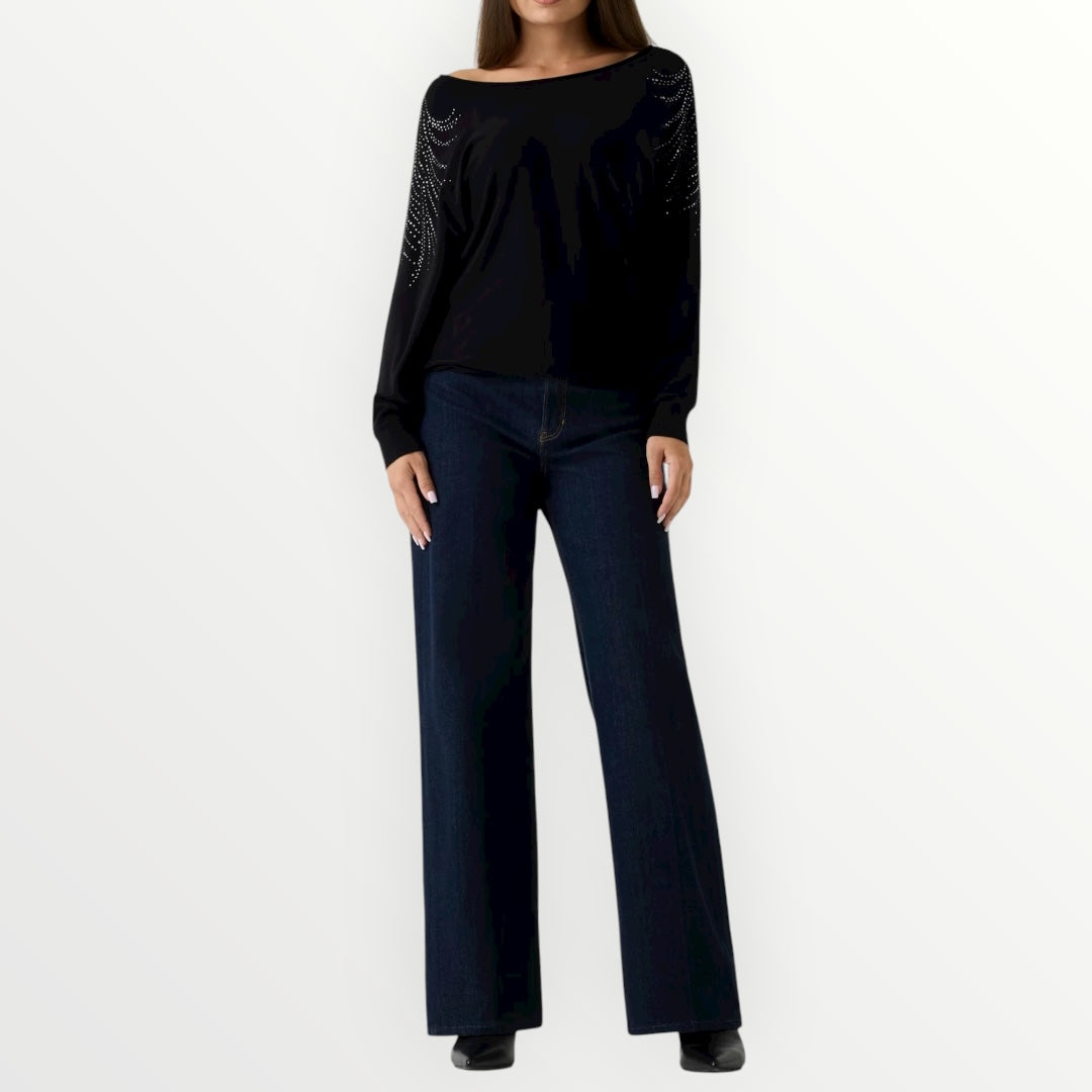 GUESS - MAGLIA CON SCOLLO A BARCA E STRASS