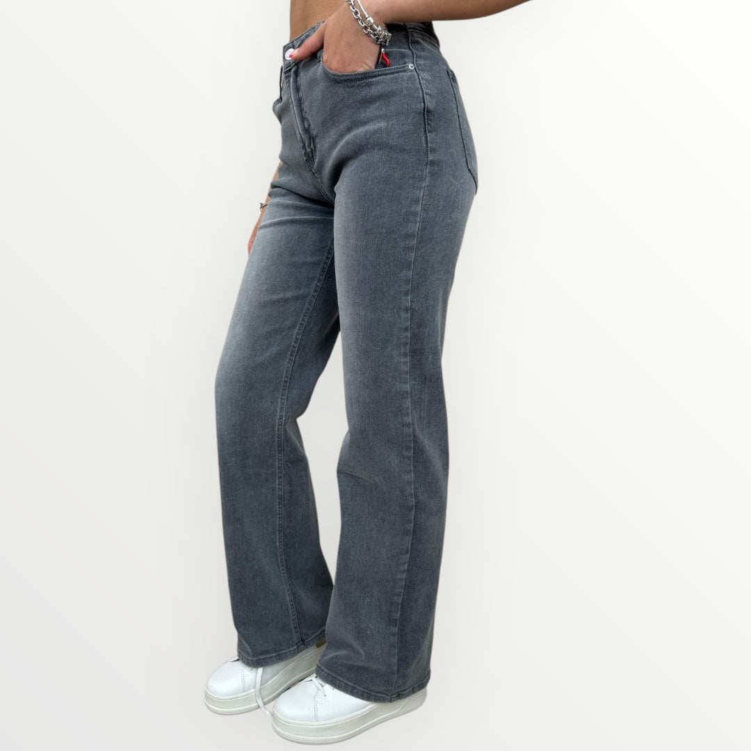 LOFT.73 - JEANS EUROPA