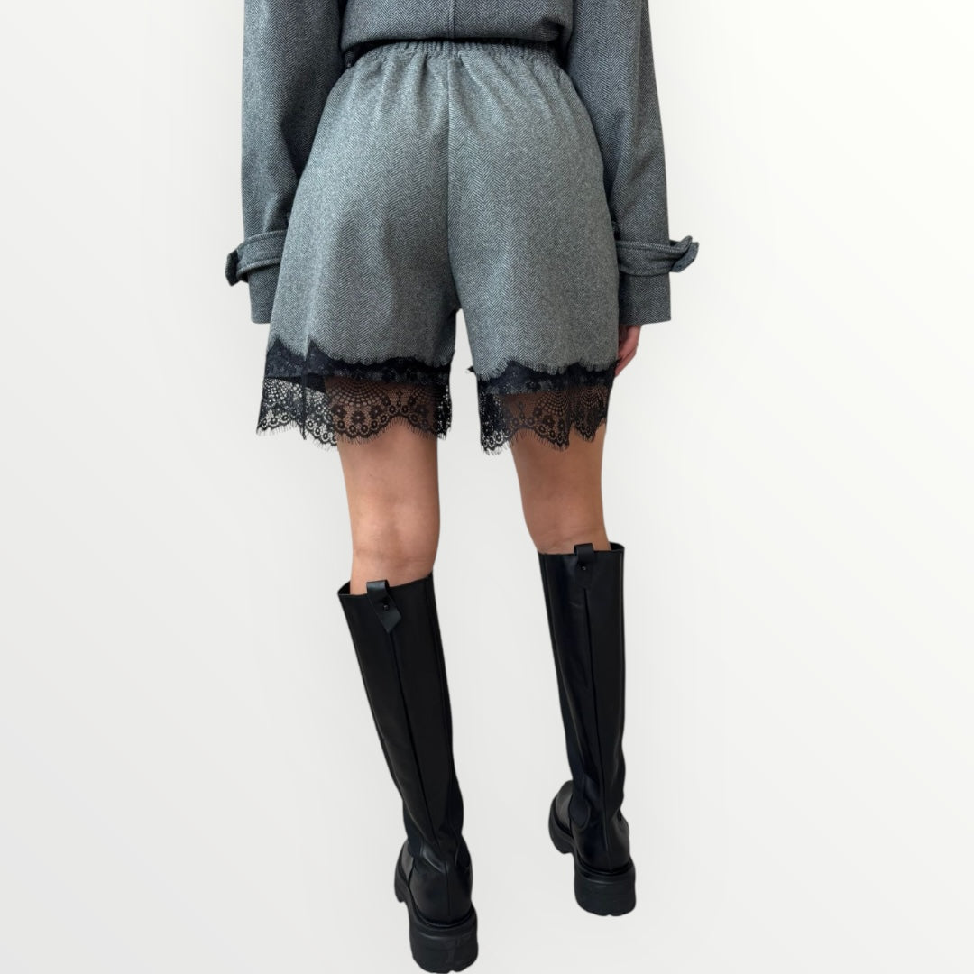 LOFT.73 - SHORT GALEA