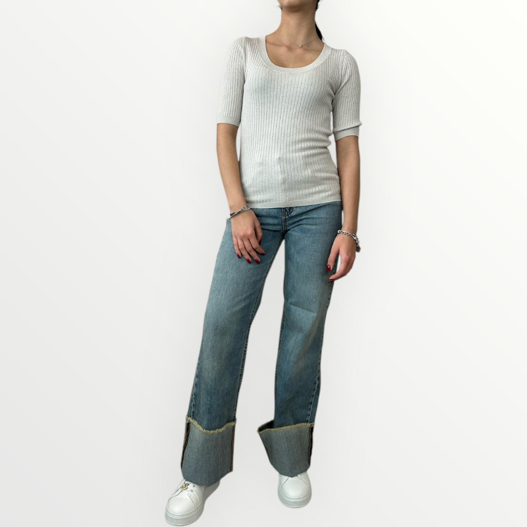 SOUVENIR - T-SHIRT CON SCOLLO A U