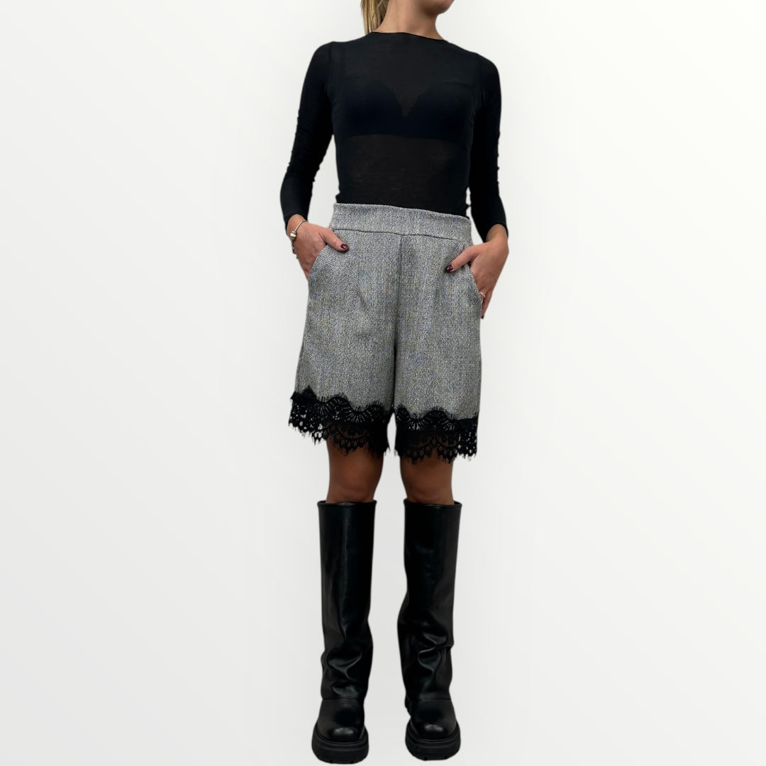 LOFT.73 - SHORT PEPE