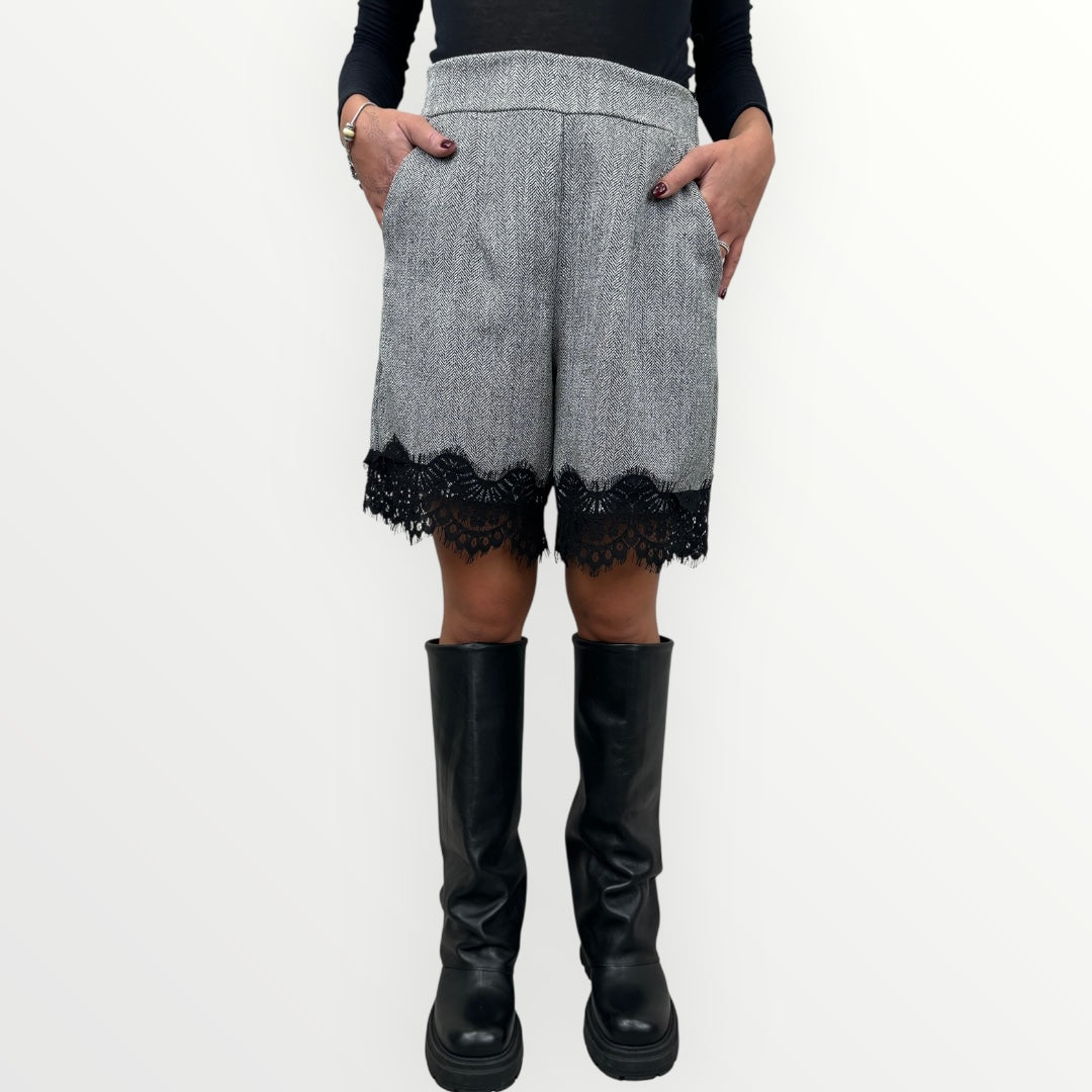 LOFT.73 - SHORT PEPE