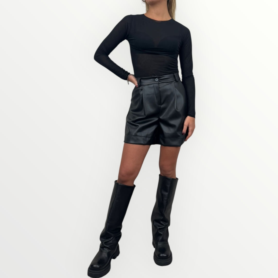 LOFT.73 - SHORT BENEDETTA