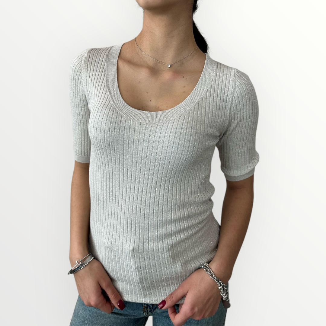 SOUVENIR - T-SHIRT CON SCOLLO A U