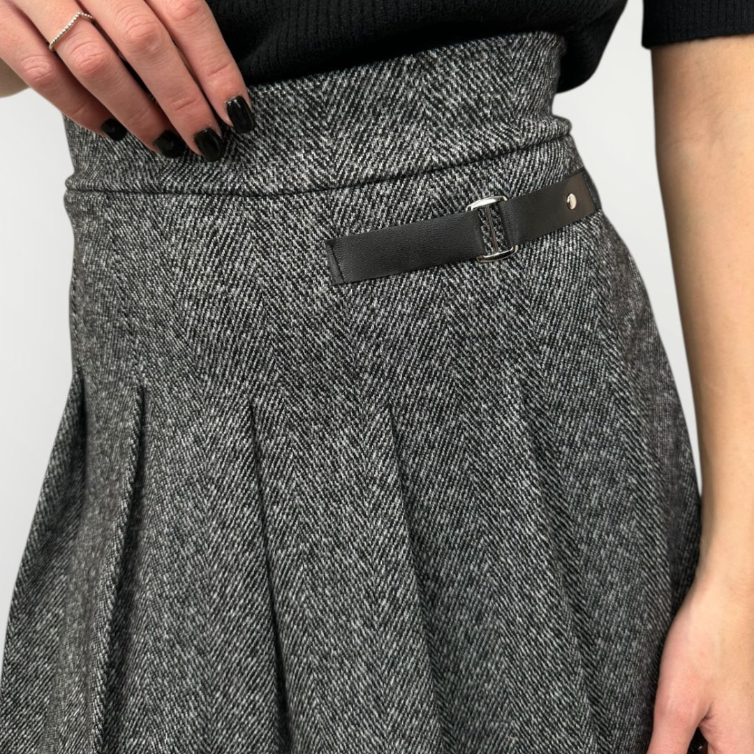 LOFT.73 - SHORT DIANA