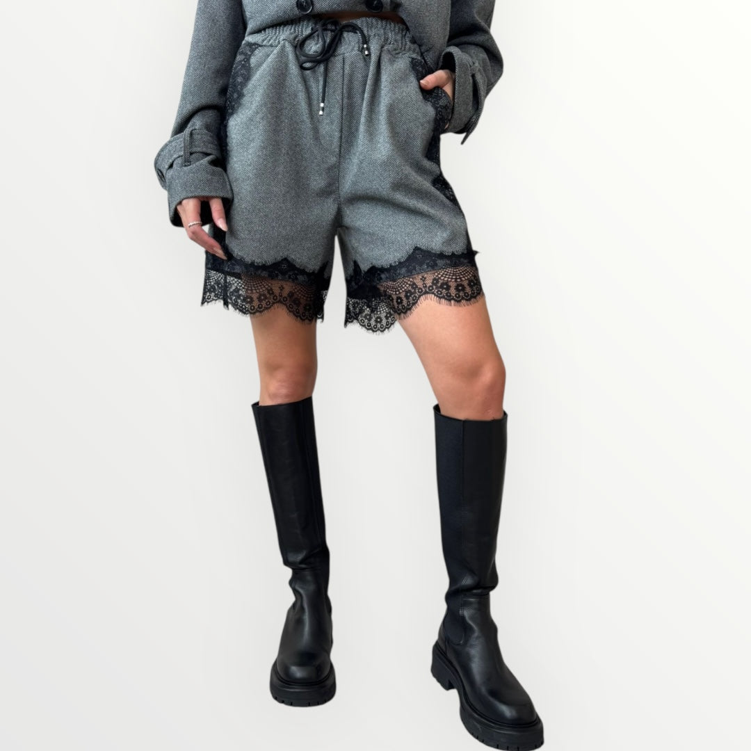 LOFT.73 - SHORT GALEA